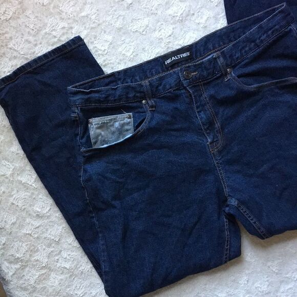 Men’s RealTree Jeans  - Picture 5 of 12